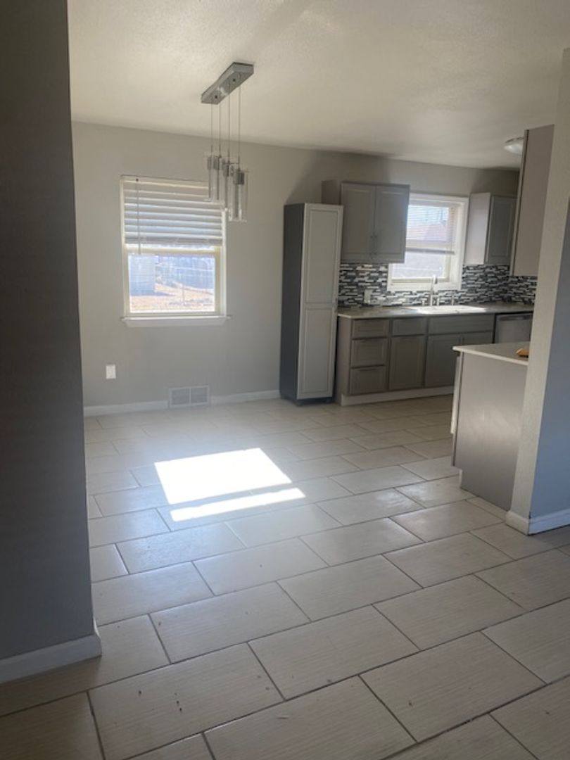 House for rent at 1616 SW 61st St, Oklahoma City, OK 73159