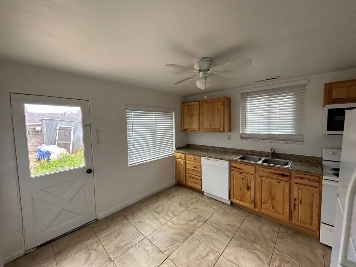 Apartment for rent at 116 S 100 W St, Saint George, UT 84770
