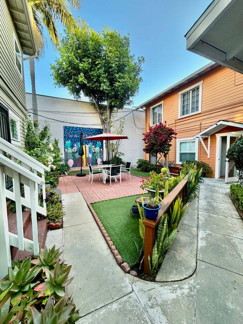 Apartment for rent at 3968-3970 Fifth Ave, San Diego, CA 92103