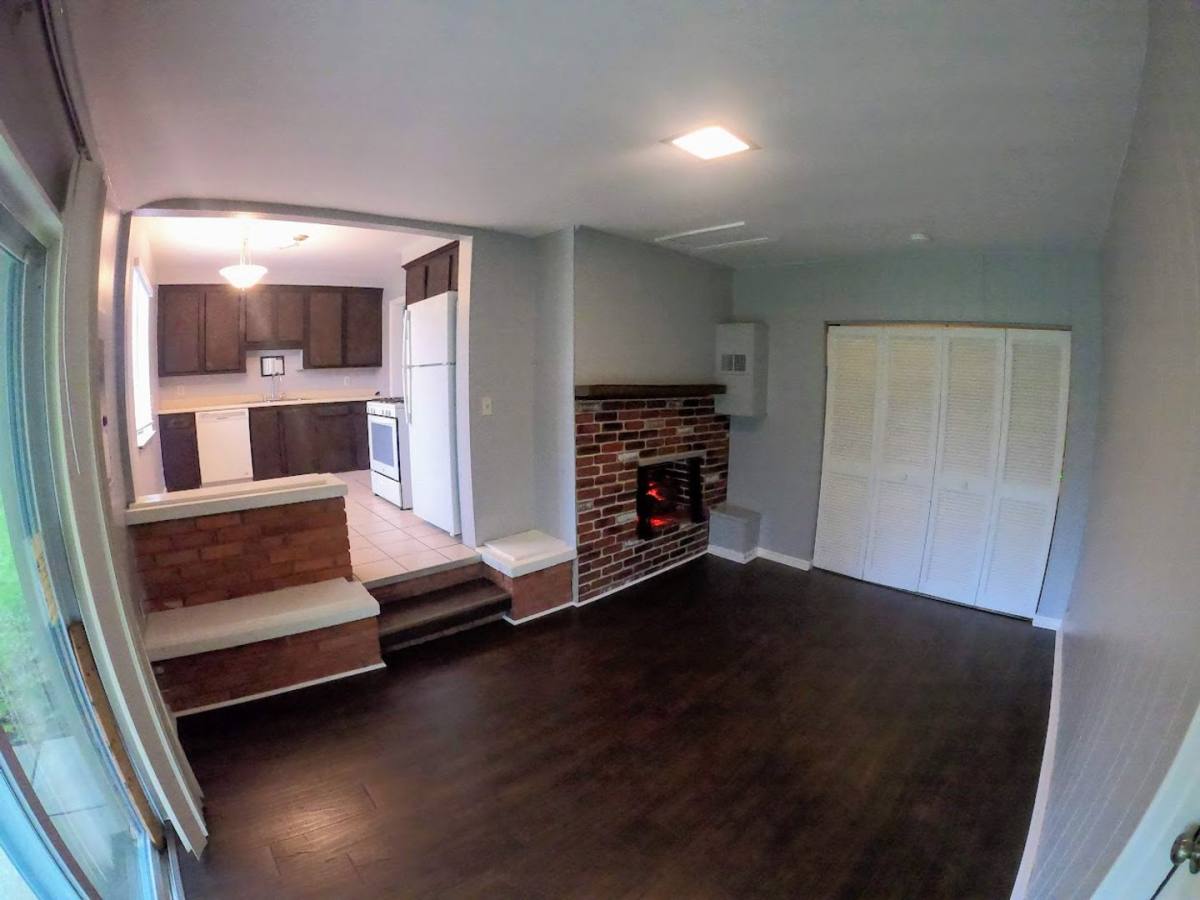 House for rent at 23085 Floral St, Farmington, MI 48336