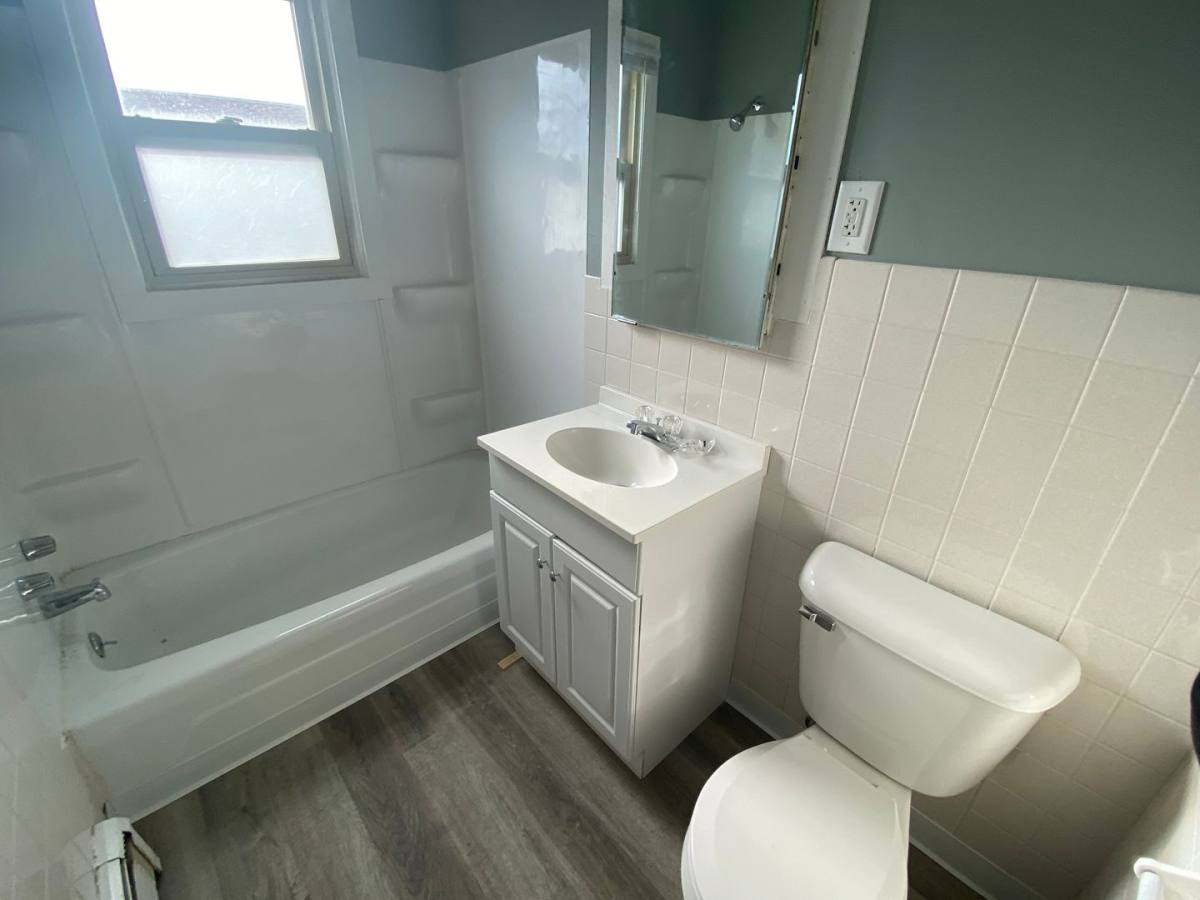 Apartment for rent at 1807 E 3rd St #6, Duluth, MN 55812