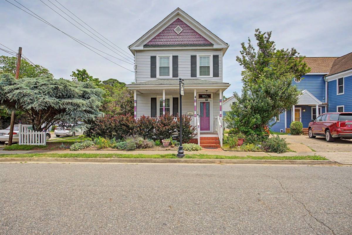234 Washington Ave, Hampton, VA 23669 - House for Rent - Image 1