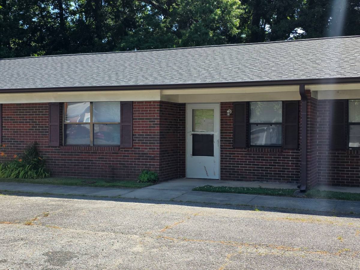 Apartment for rent at 204 Druid St, High Point, NC 27265