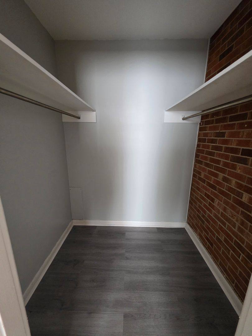 Apartment for rent at 217 N Lindsay St, High Point, NC 27262
