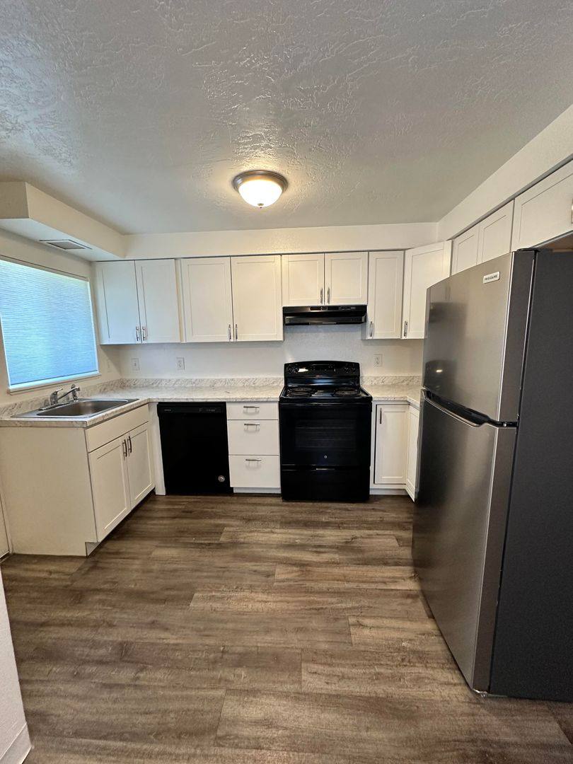 Apartment for rent at 214 Michigan Ave, Caldwell, ID 83605