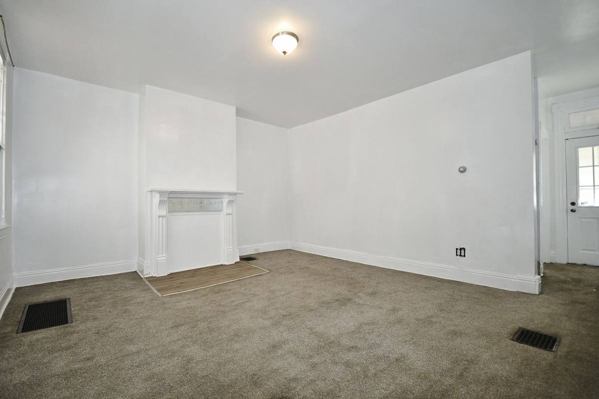 House for rent at 208 Pattison Ave #1, Braddock, PA 15104