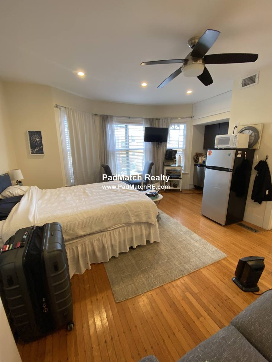 Apartment for rent at 14 Chiswick #1, Brighton, MA 02135