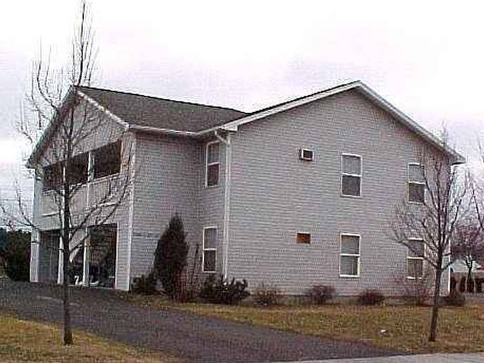 Apartment for rent at 13208 E 31st Court, Spokane, WA 99216