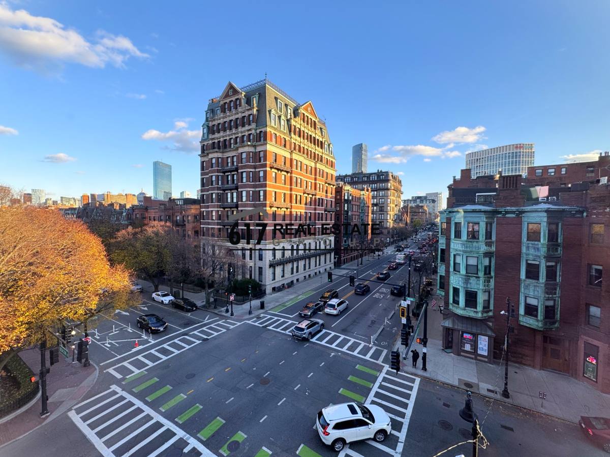 Apartment for rent at 504 Beacon St #23, Boston, MA 02115