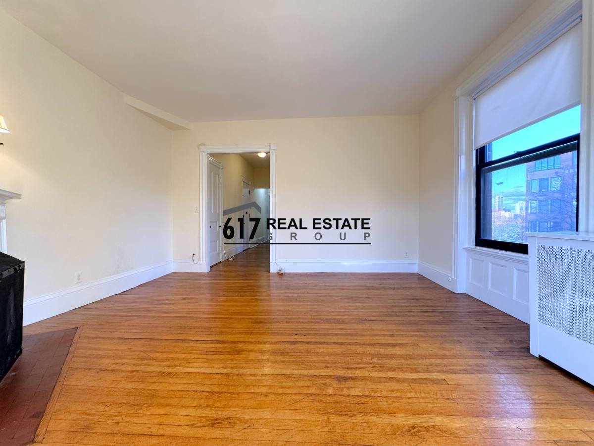 Apartment for rent at 504 Beacon St #23, Boston, MA 02115