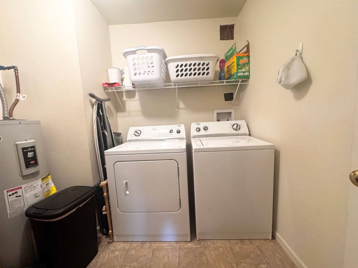 Apartment for rent at 20924 Hartsburg Lane, Saint Robert, MO 65584