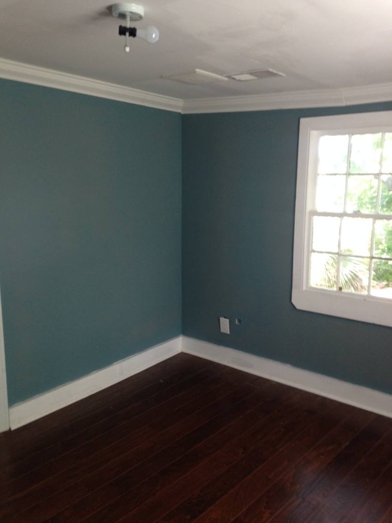 Apartment for rent at 28 Cooper St, Charleston, SC 29403