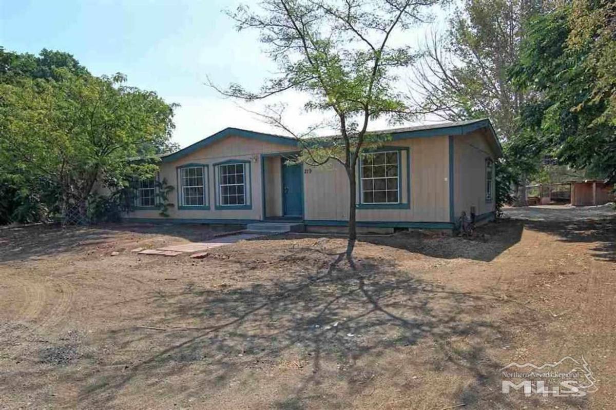 House for rent at 219 Ambee Way, Fernley, NV 89408
