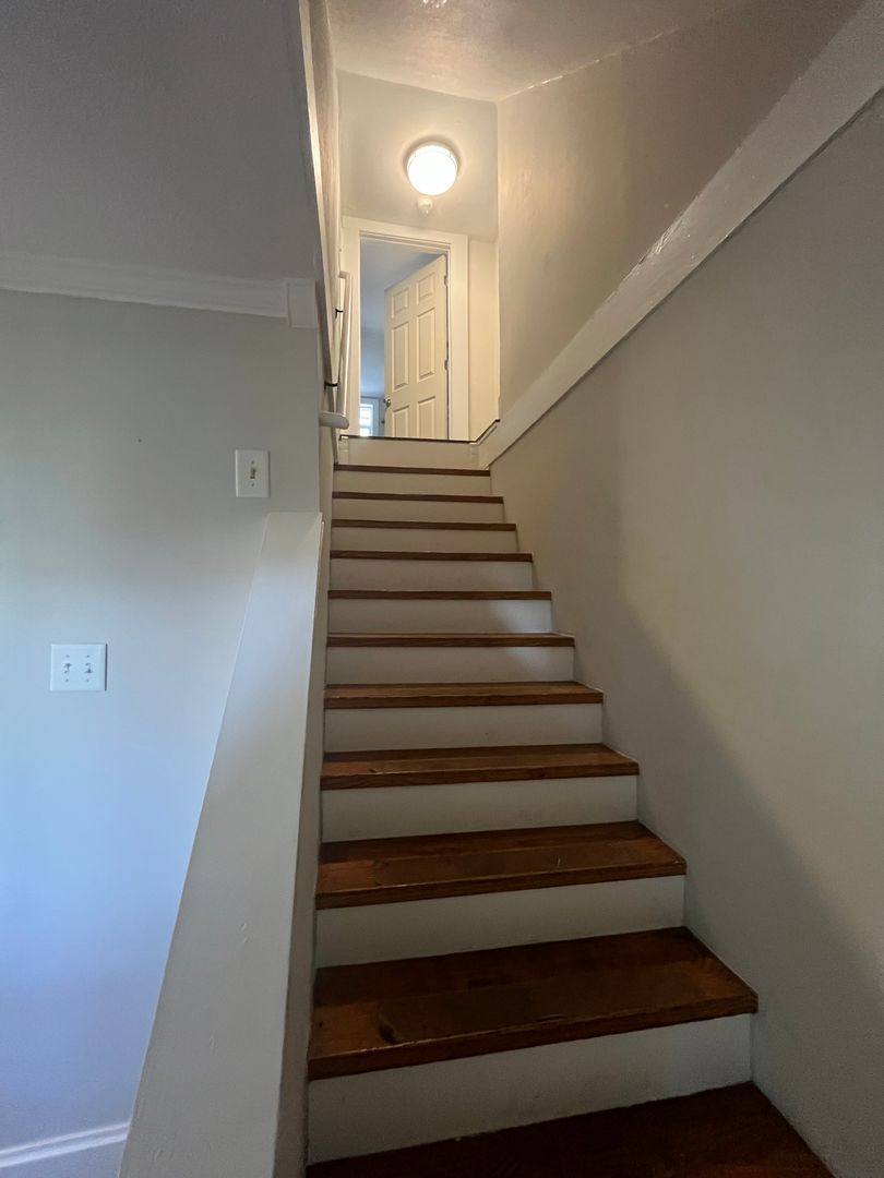 House for rent at 1415 N 5th St, Niles, MI 49120