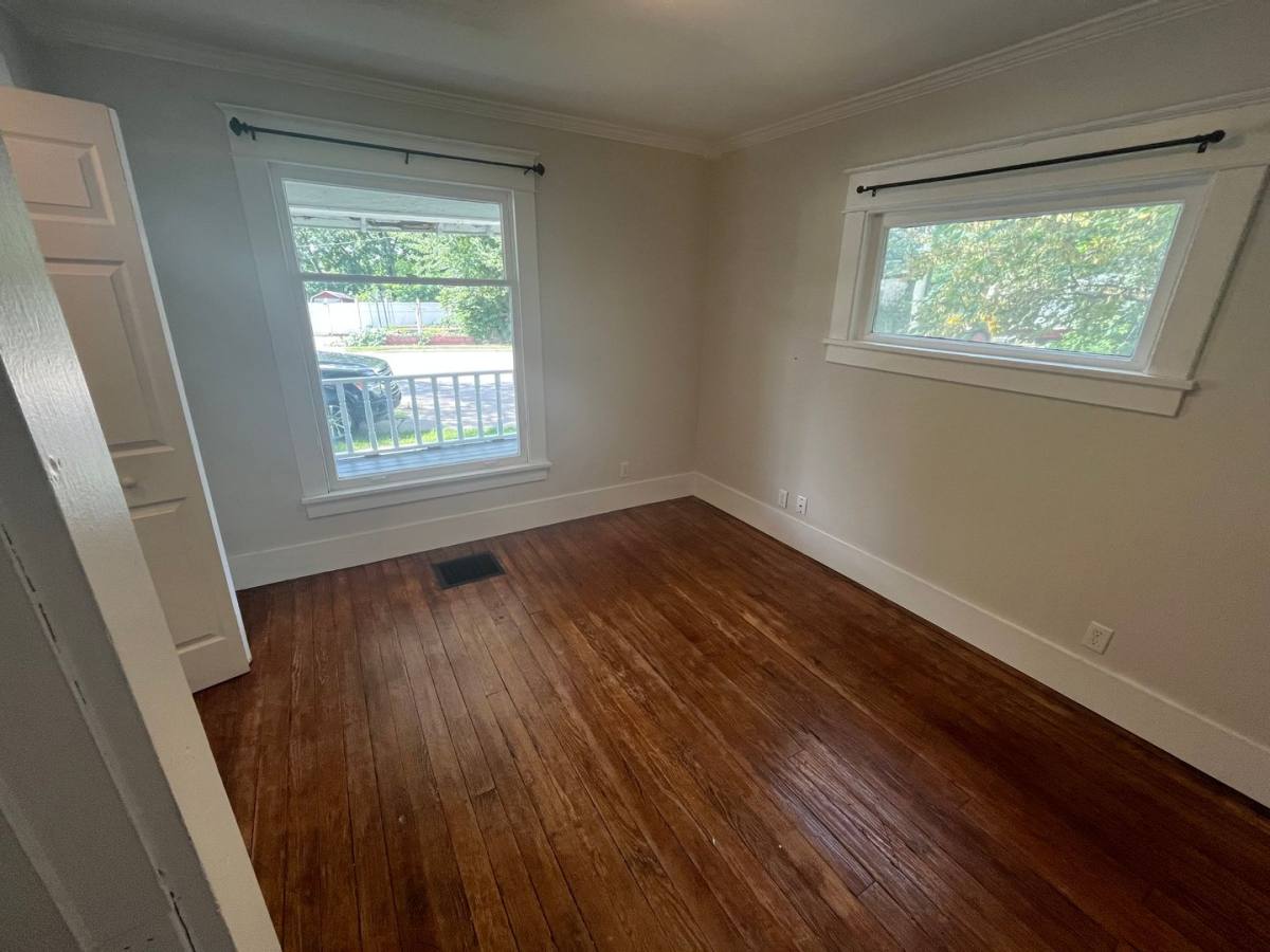 House for rent at 1415 N 5th St, Niles, MI 49120