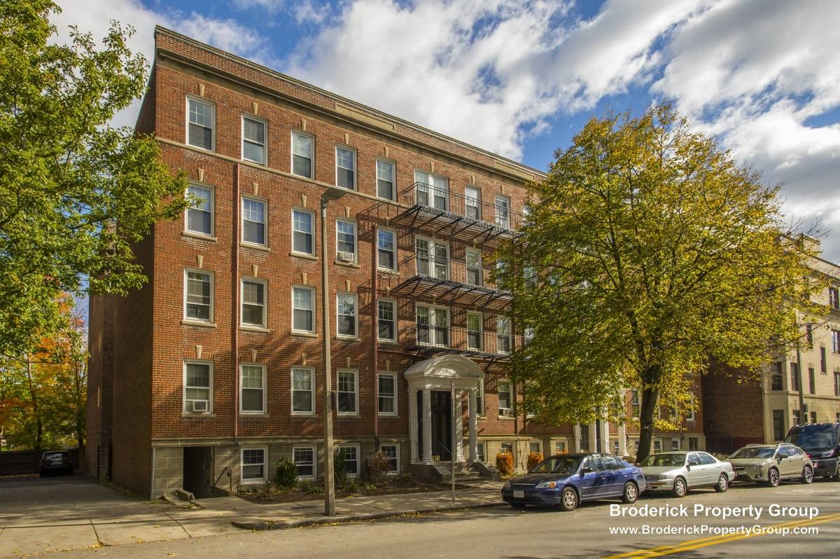 Apartment for rent at 286 Chestnut Hill Ave #4, Brighton, MA 02135