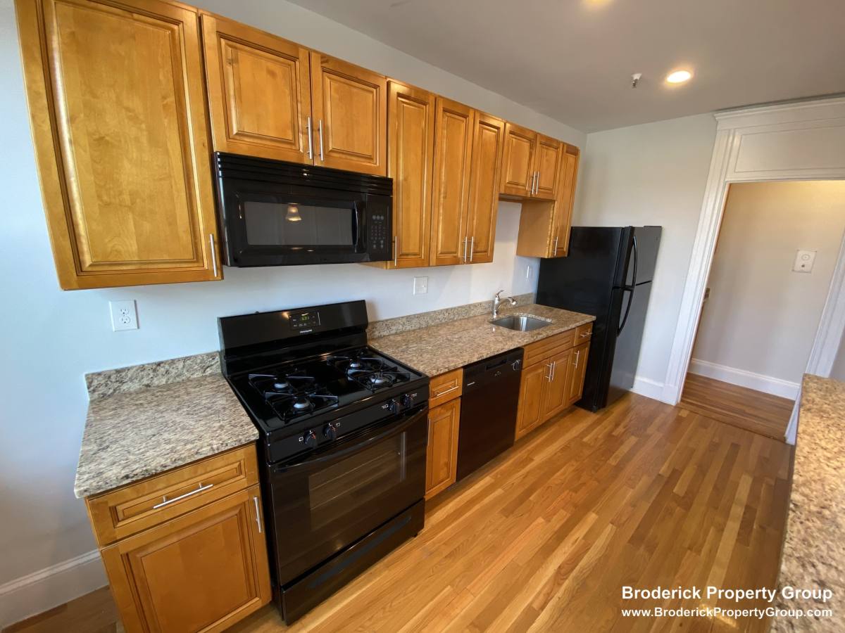 Apartment for rent at 286 Chestnut Hill Ave #20, Brighton, MA 02135