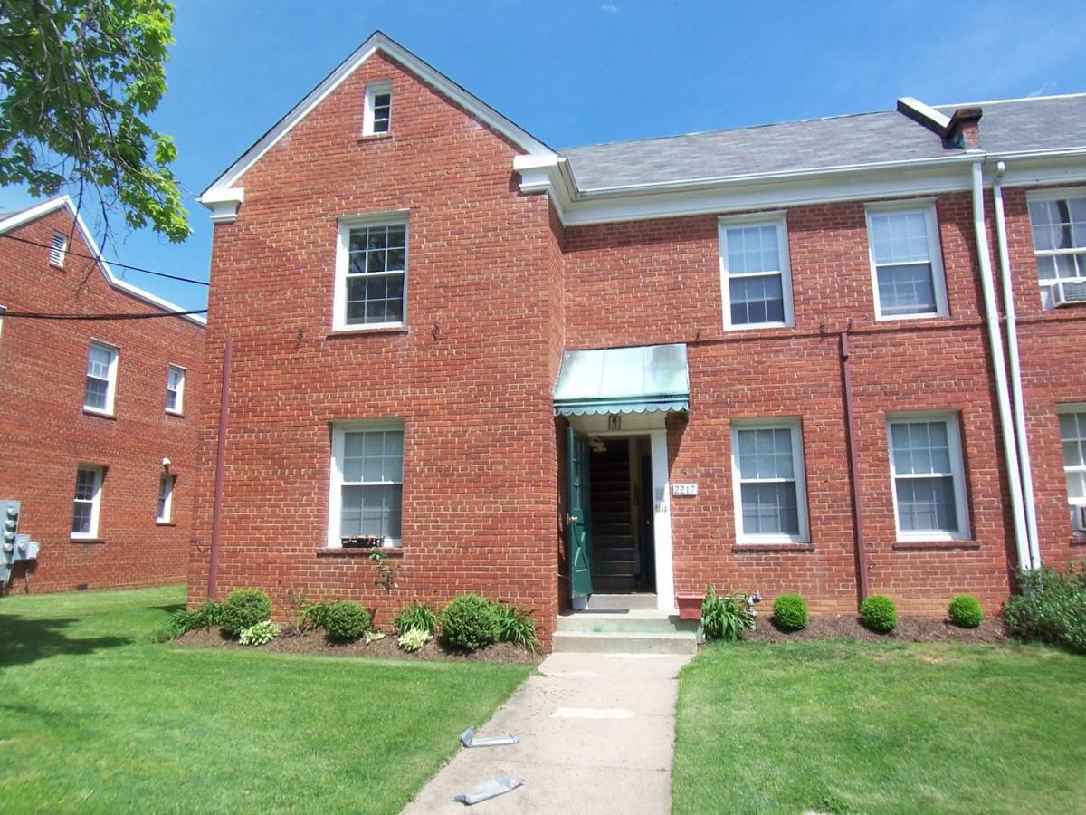 Apartment for rent at 2217 40th St #NW, Washington, DC 20007
