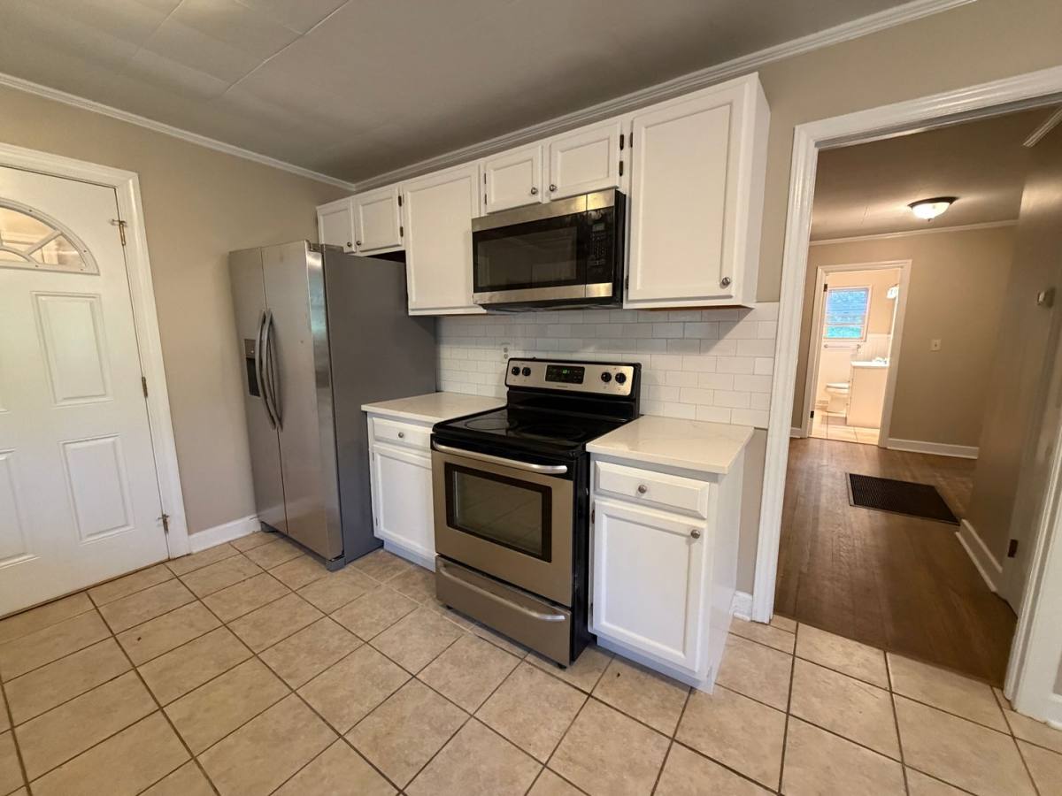 House for rent at 1820 Gum Branch Rd, Charlotte, NC 28214
