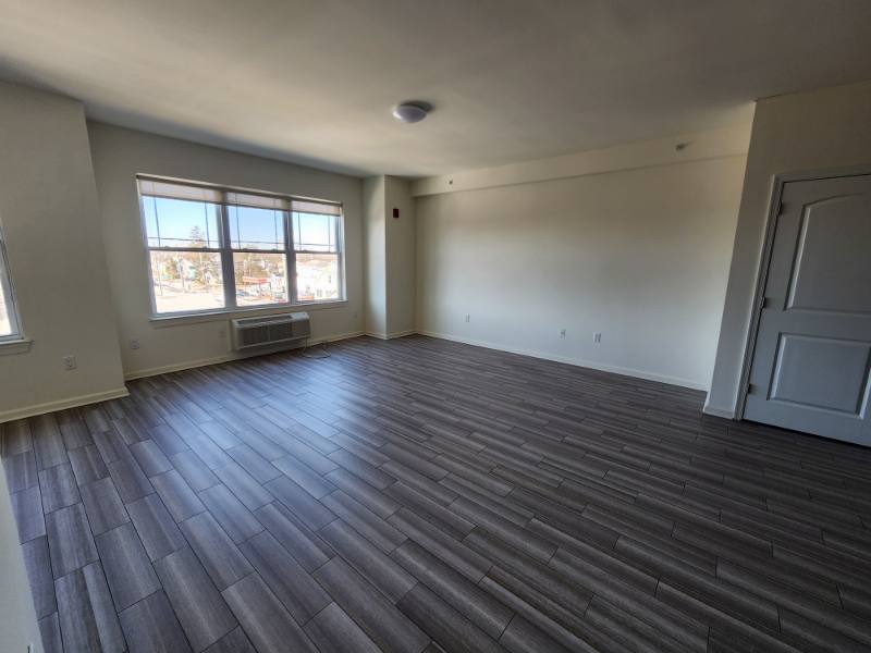 Apartment for rent at 510 Hamilton St, Somerset, NJ 08873