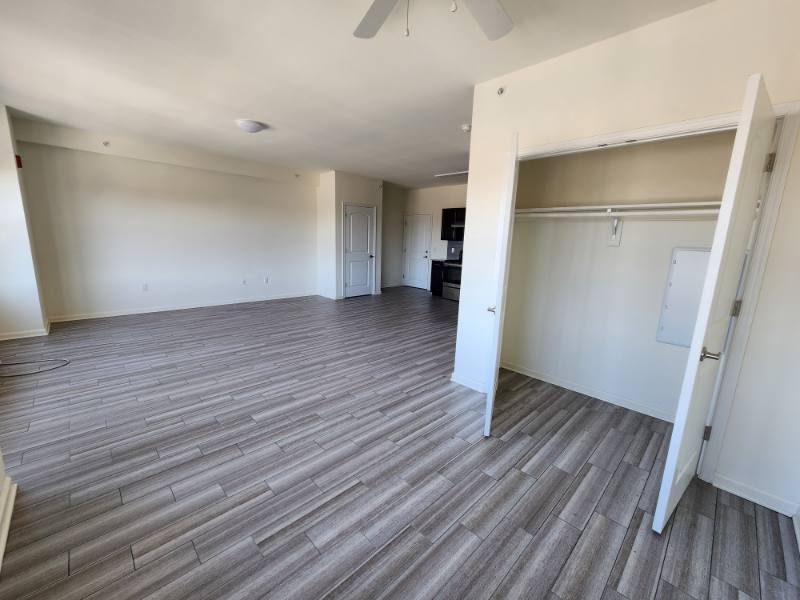 Apartment for rent at 510 Hamilton St, Somerset, NJ 08873