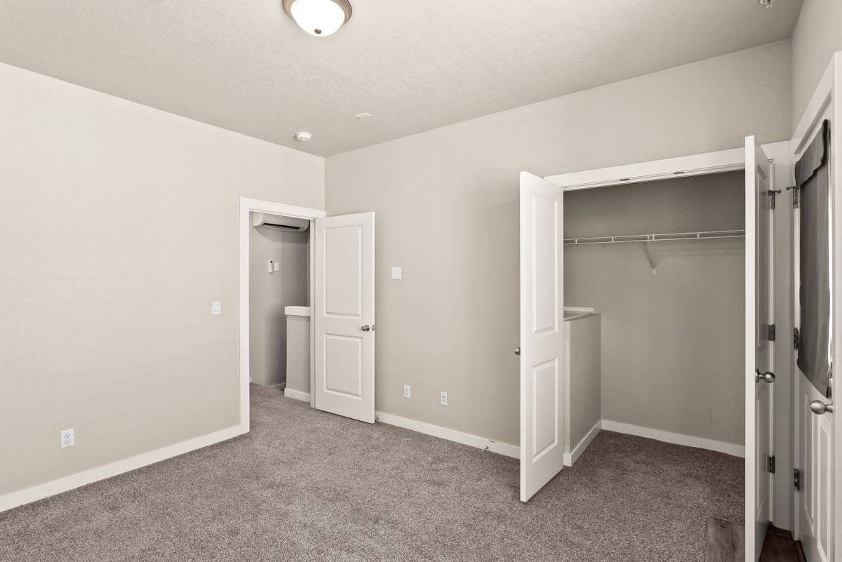 Apartment for rent at 7625 SE Milwaukie Ave, Portland, OR 97202