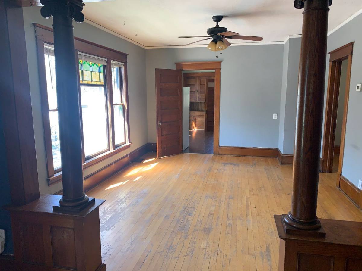 Apartment for rent at 1820 3rd Ave N, Minneapolis, MN 55405