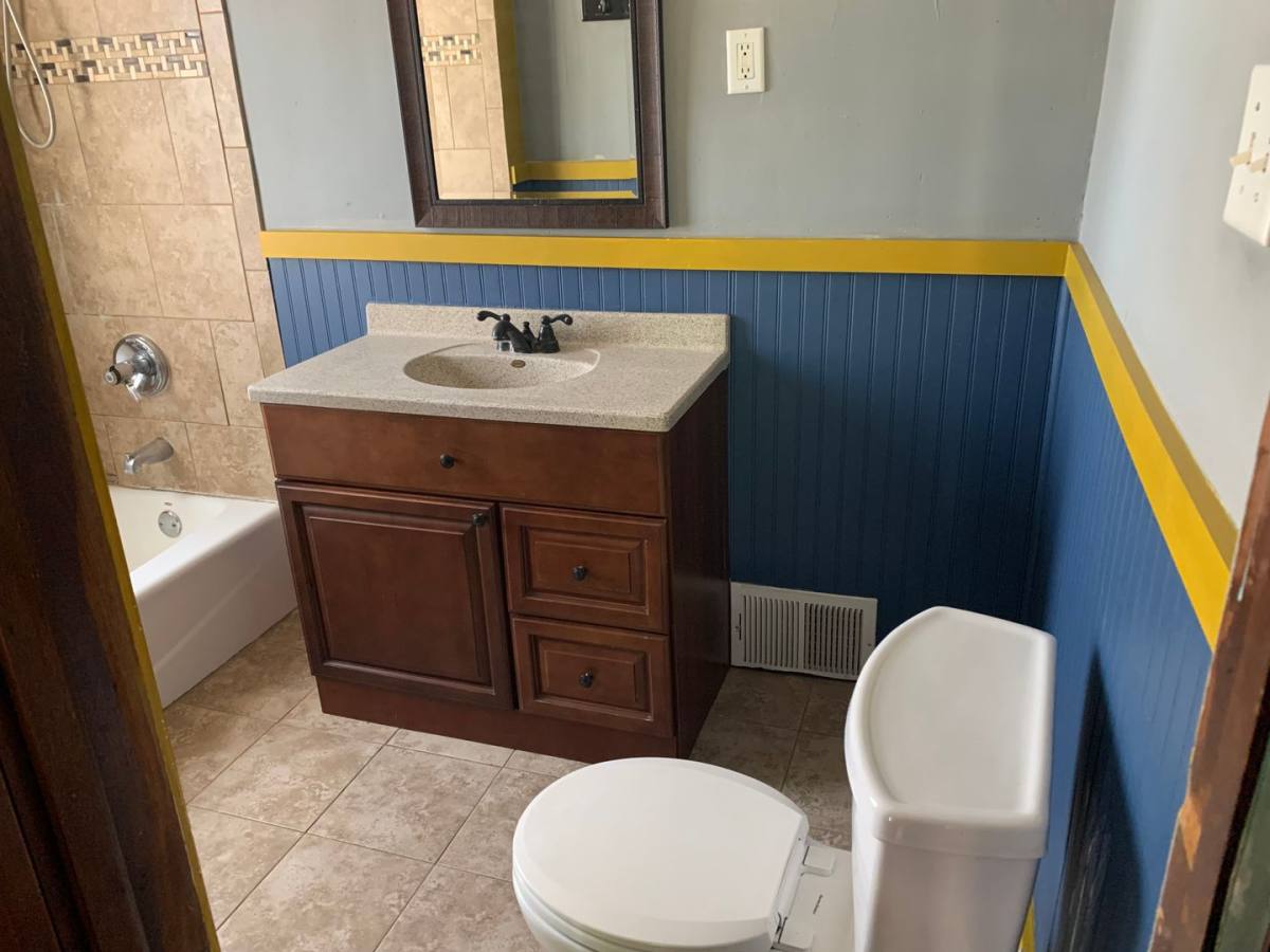 Apartment for rent at 1820 3rd Ave N, Minneapolis, MN 55405