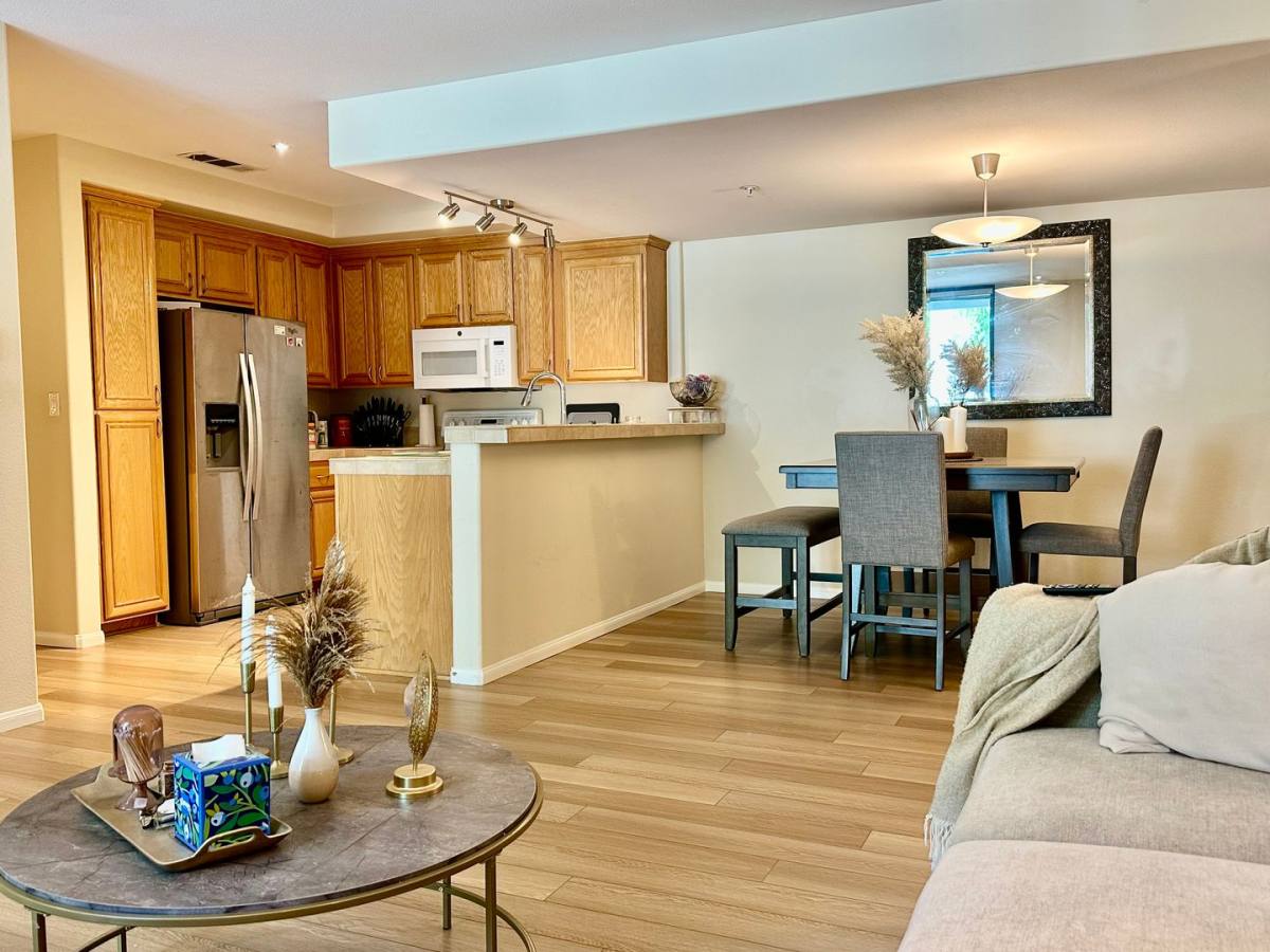 Apartment for rent at 235 Market St, San Diego, CA 92101