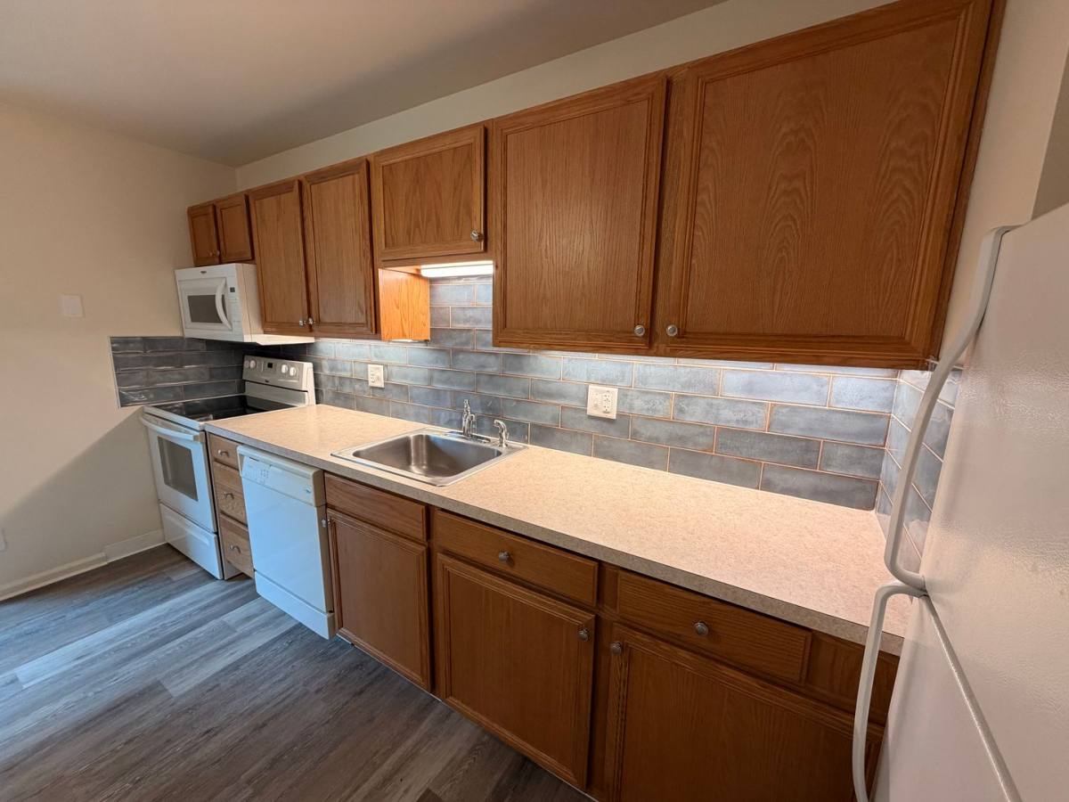 Apartment for rent at 83C Valley Rd, Lancaster, PA 17601