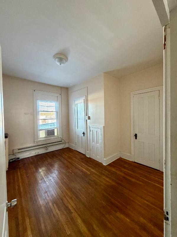 Apartment for rent at 837 Washington St #3, Reading, PA 19601