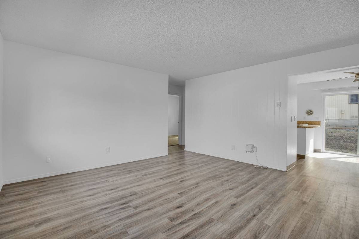 Apartment for rent at 13070 SW Ash Ave, Portland, OR 97223