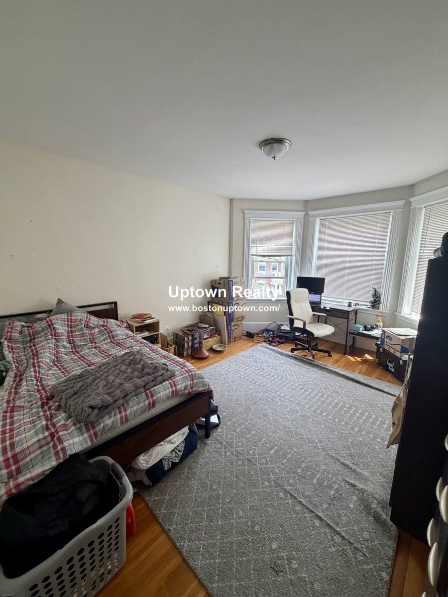 Apartment for rent at 79 Glenville #3, Allston, MA 02134