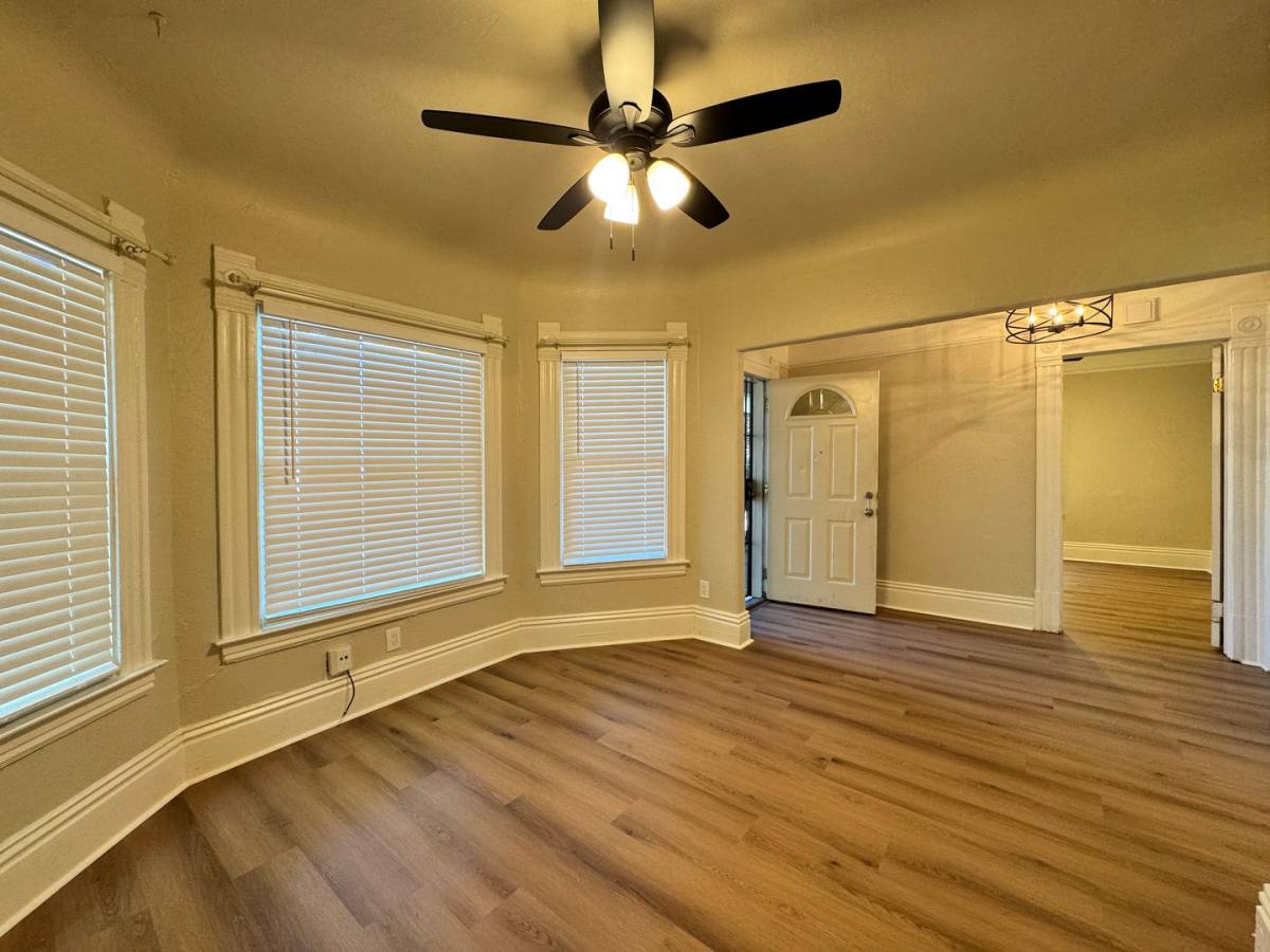 Apartment for rent at 1504 E St, Sacramento, CA 95814