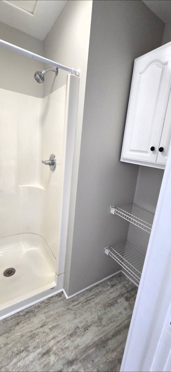 Apartment for rent at 1102 W 8th St #1R, Erie, PA 16502