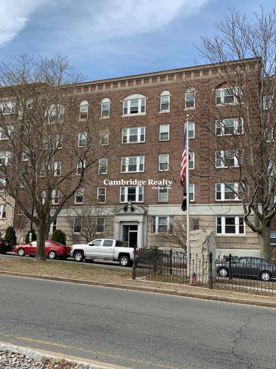 Apartment for rent at 1615 Commonwealth Ave #14T, Brighton, MA 02135