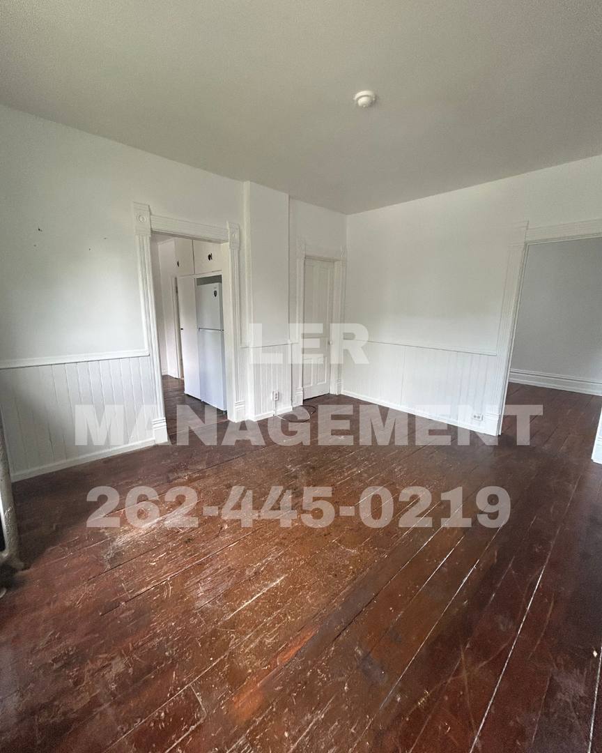 Apartment for rent at 920 62nd St, Kenosha, WI 53143