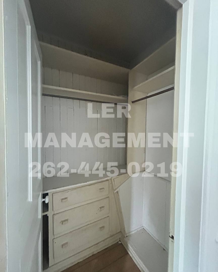 Apartment for rent at 920 62nd St, Kenosha, WI 53143