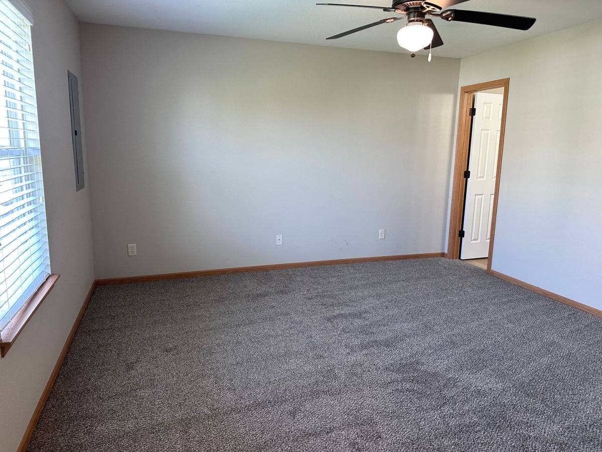 Apartment for rent at 9416 SE 2nd St, Lees Summit, MO 64064