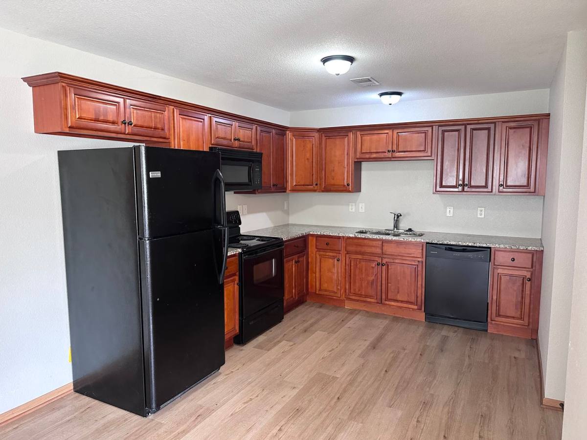 Apartment for rent at 9416 SE 2nd St, Lees Summit, MO 64064