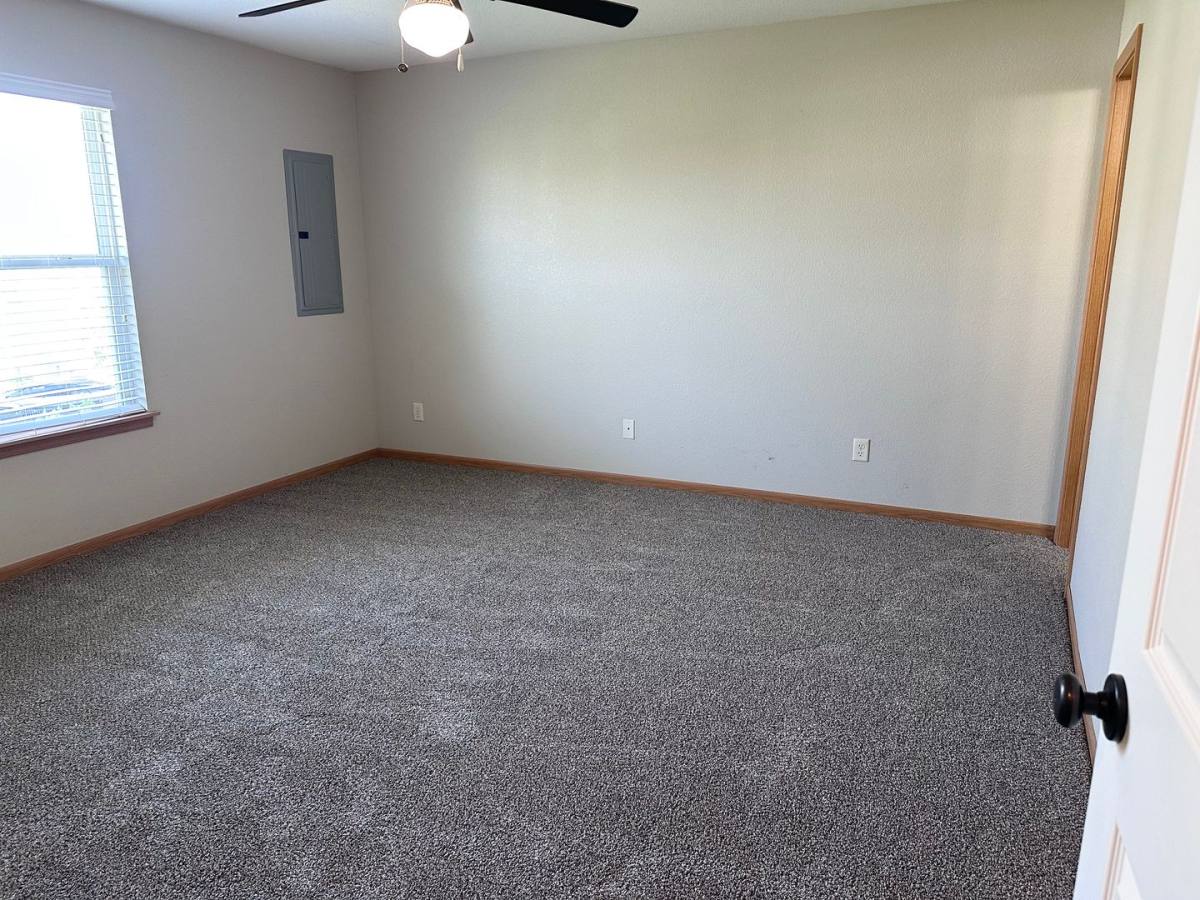 Apartment for rent at 9416 SE 2nd St, Lees Summit, MO 64064