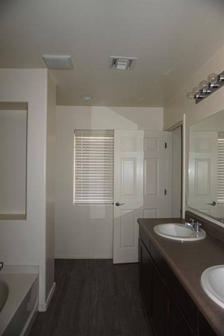 House for rent at 4137 E Shadow Branch Dr, Tucson, AZ 85756