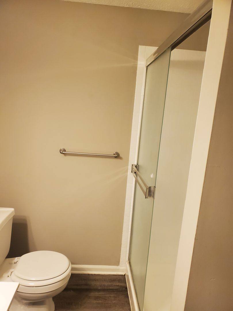 Apartment for rent at 7013-7015 Orchard, Liberty, MO 64068