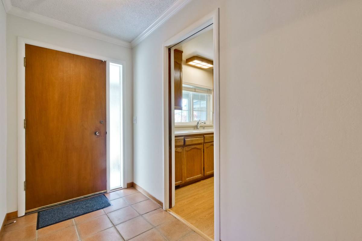 House for rent at 130 S Avalon Dr, Los Altos, CA 94022
