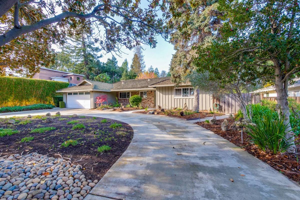 House for rent at 130 S Avalon Dr, Los Altos, CA 94022