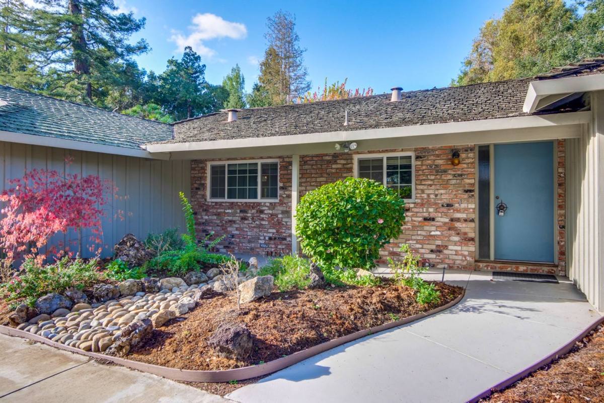 House for rent at 130 S Avalon Dr, Los Altos, CA 94022