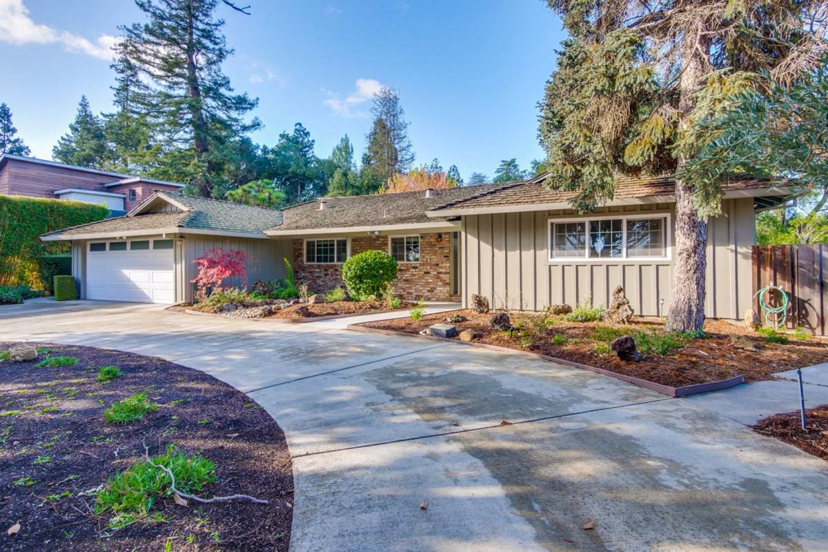 House for rent at 130 S Avalon Dr, Los Altos, CA 94022