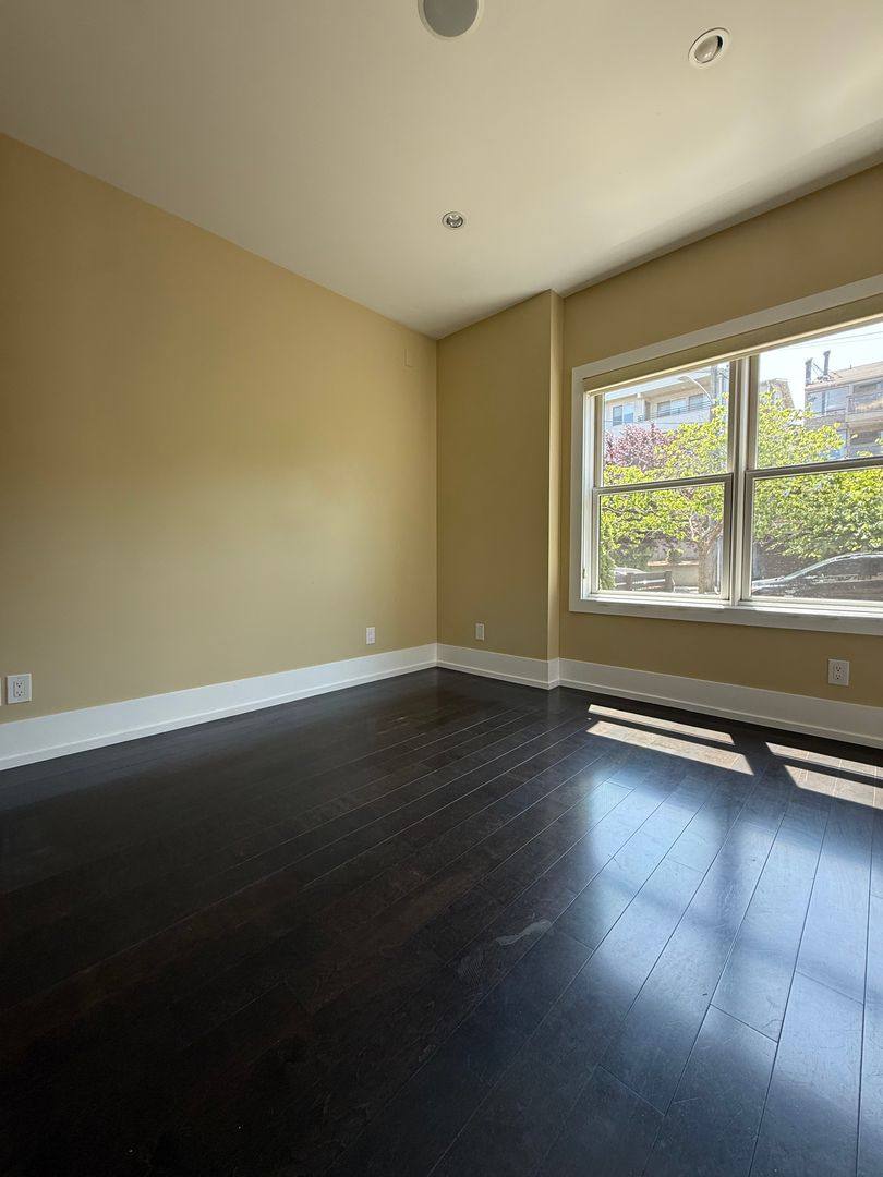 House for rent at 62 W Etruria St, Seattle, WA 98119