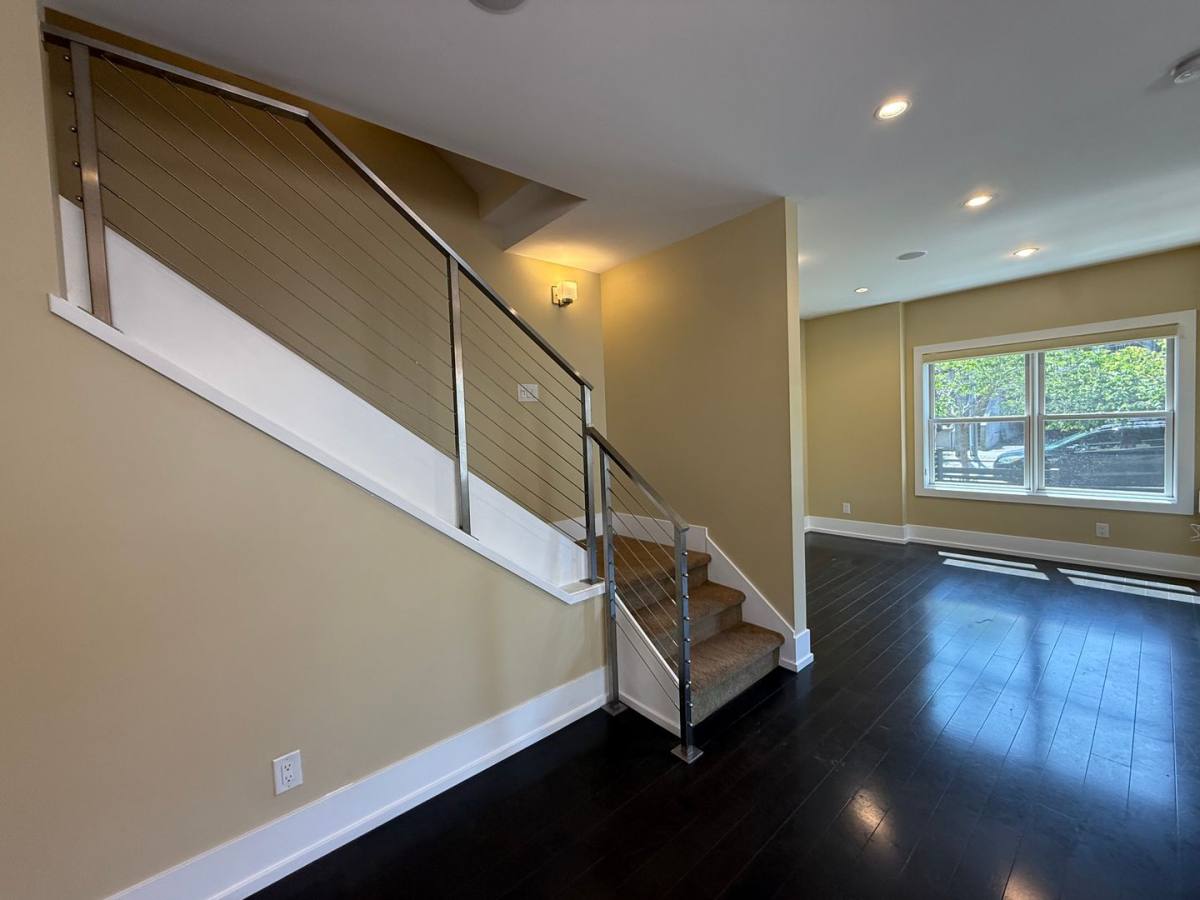 House for rent at 62 W Etruria St, Seattle, WA 98119