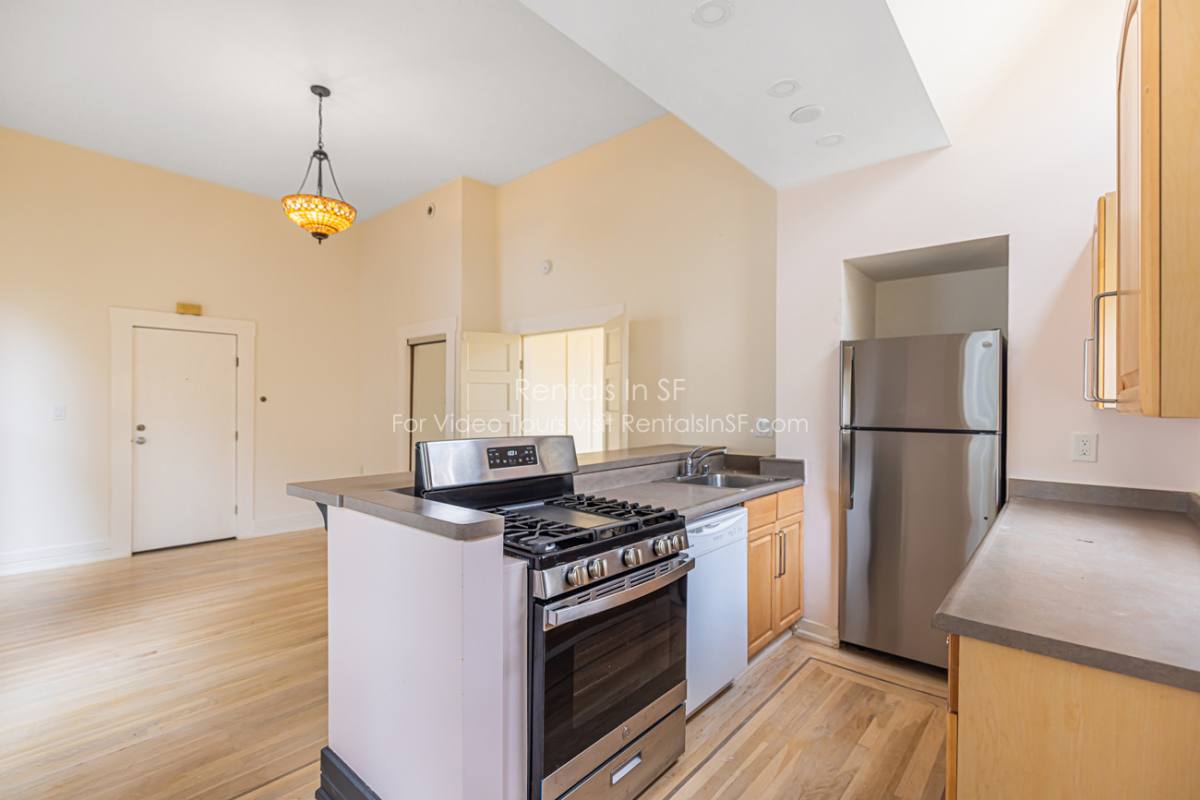 Apartment for rent at 188 Winfield #3, San Francisco, CA 94110